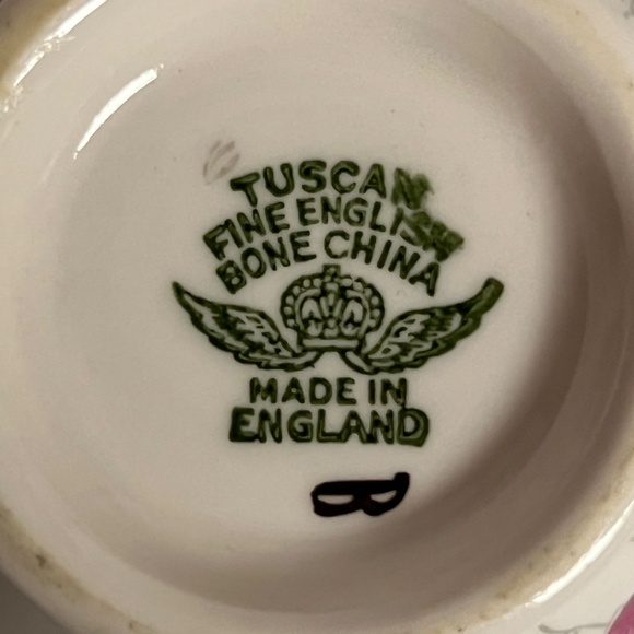 Vintage Tuscan Fine Bone China Made in England Teacup and Saucer Pink Blossoms - Picture 5 of 9